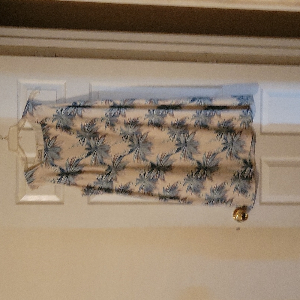 Tommy Bahama silk dess